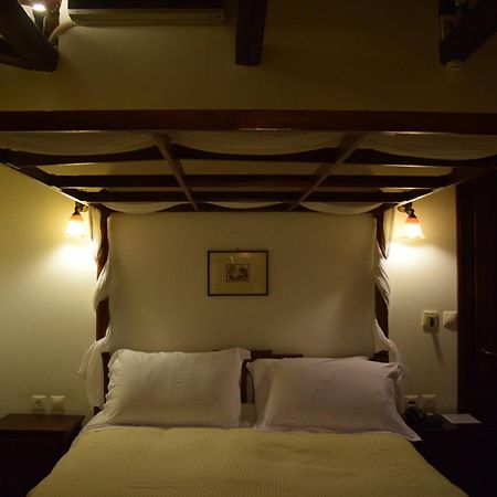 Eos - Authentic Experience Otel Skíti Dış mekan fotoğraf