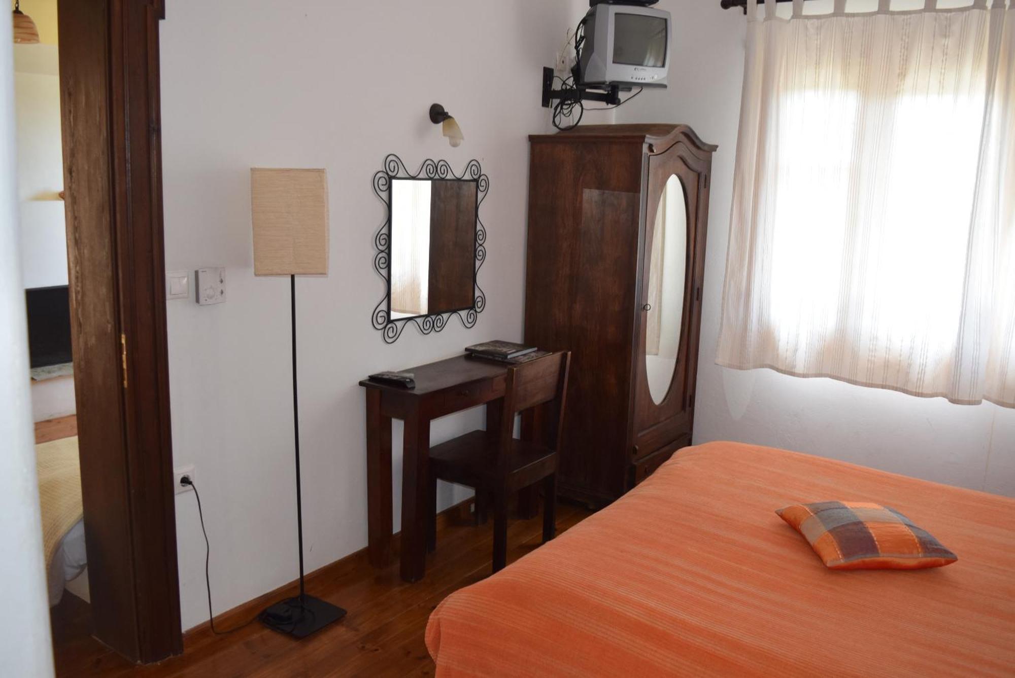 Eos - Authentic Experience Otel Skíti Dış mekan fotoğraf