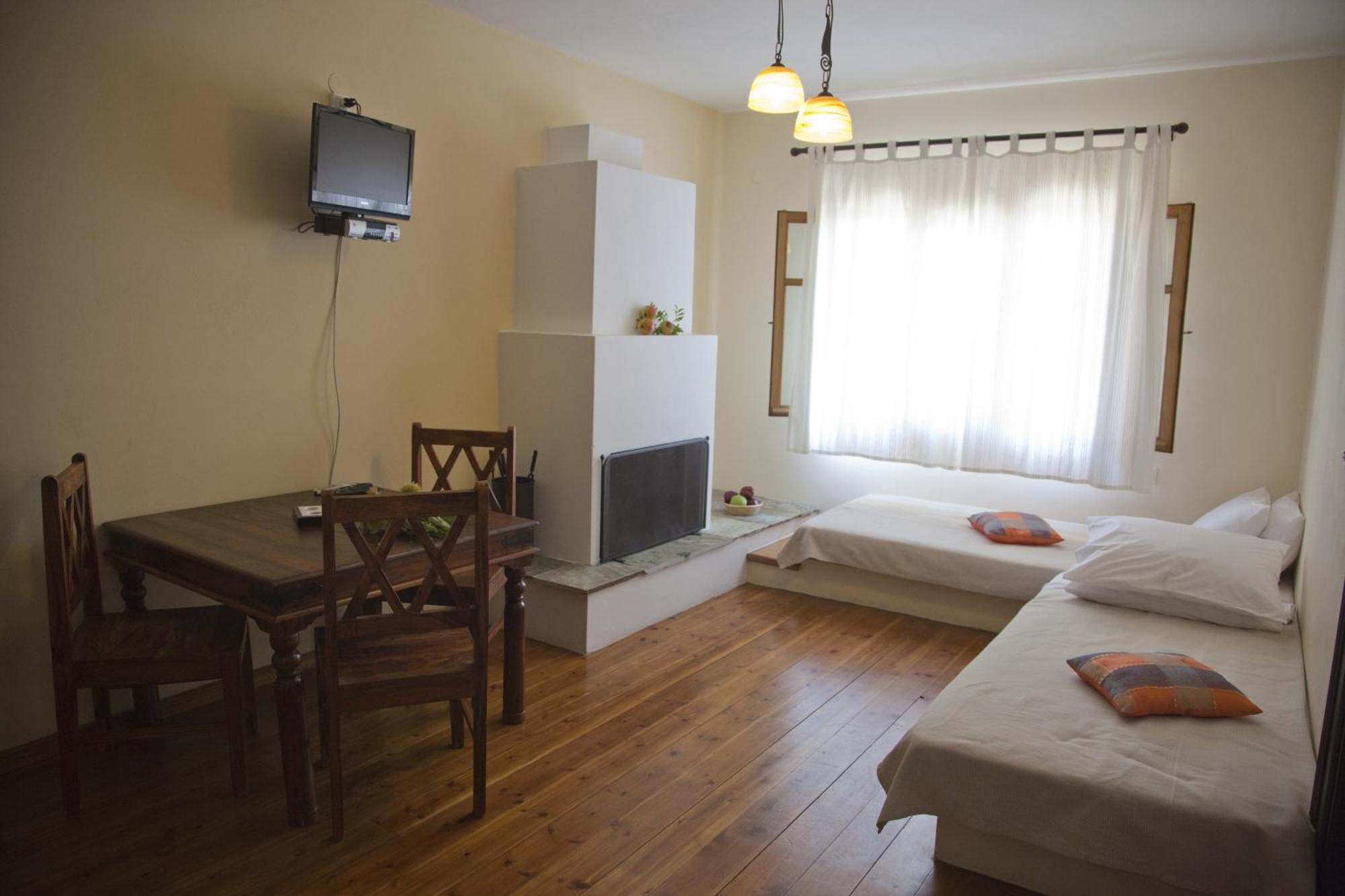 Eos - Authentic Experience Otel Skíti Oda fotoğraf