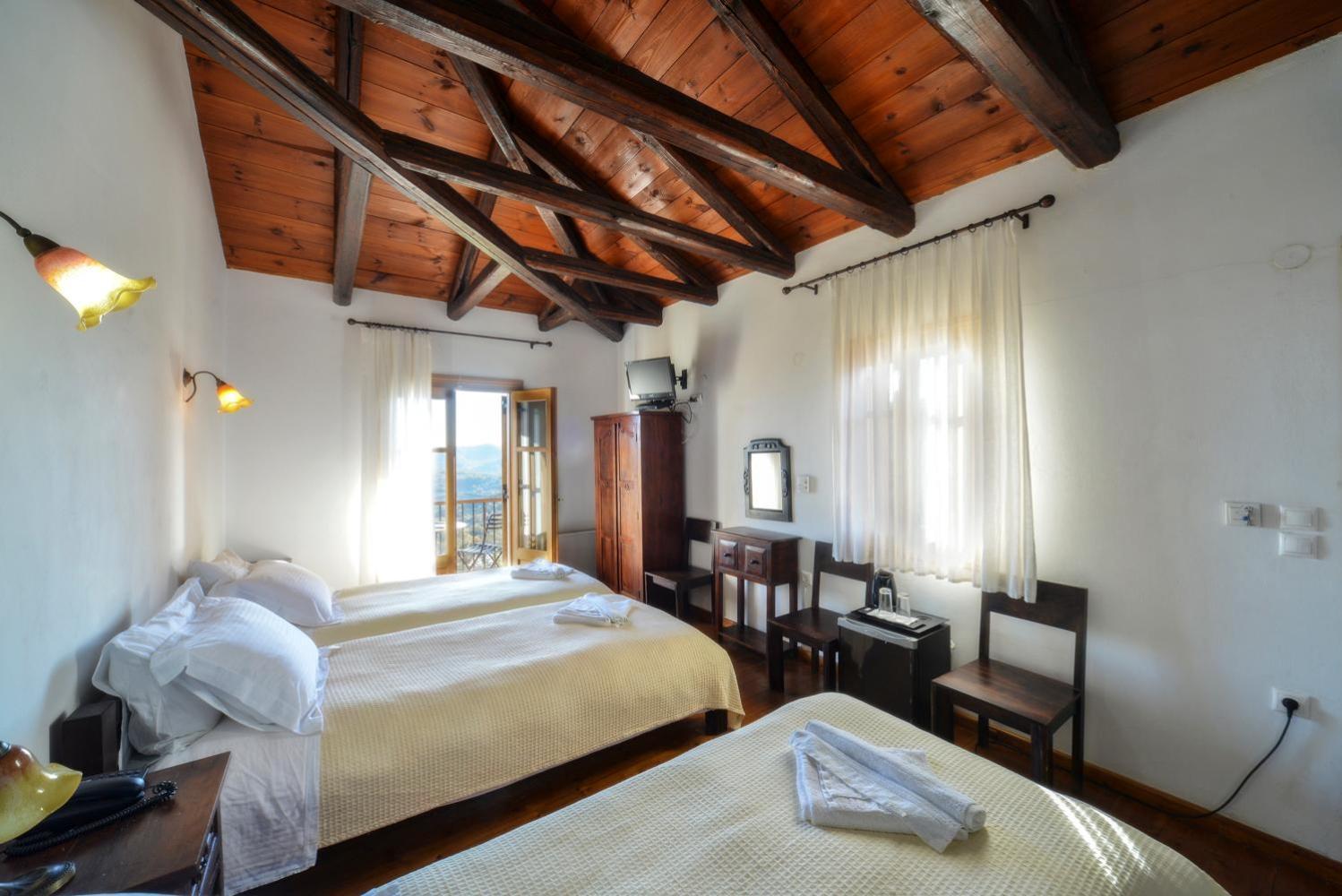 Eos - Authentic Experience Otel Skíti Oda fotoğraf